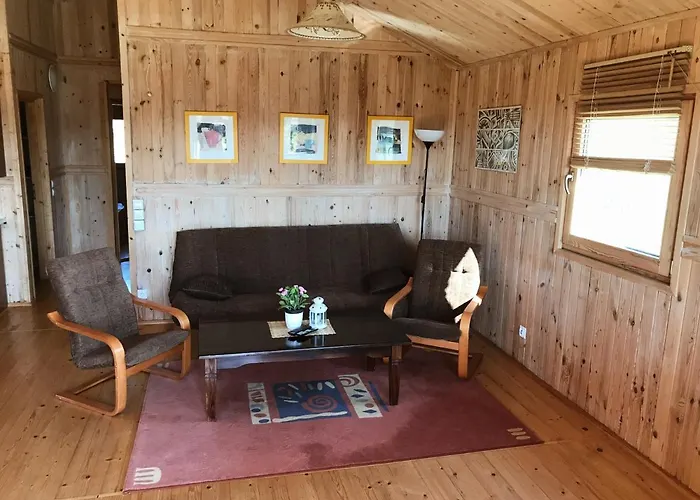 Сasa de vacaciones Domki Green Grzybowo