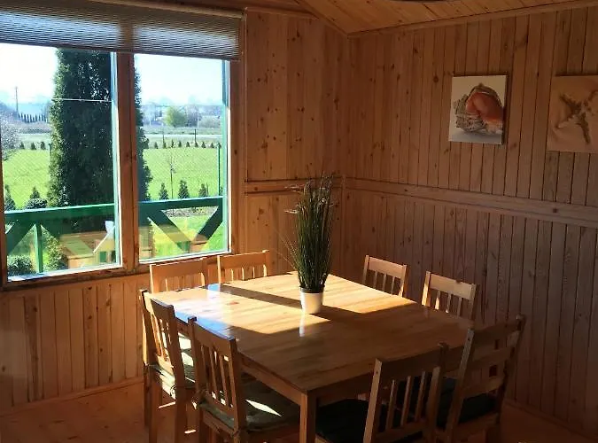 Domki Green Grzybowo Сasa de vacaciones *